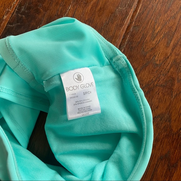 Body Glove Bandeua Bikini Set - Picture 4 of 6